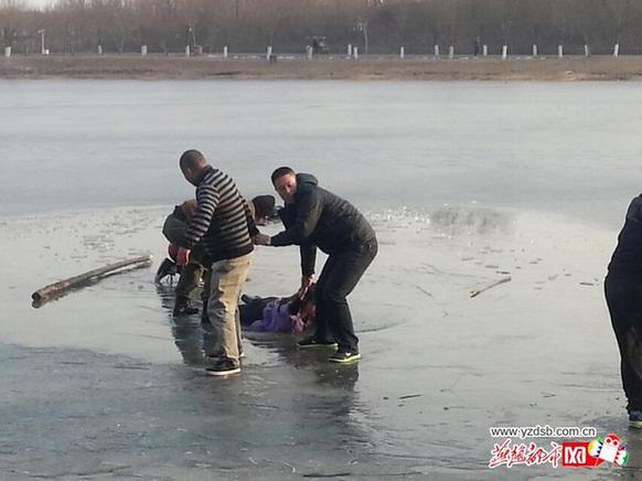 六名市民携手救人.