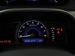 2012款思铭全系优惠5000元 少量现车