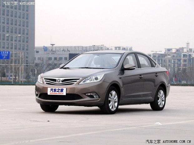 长安长安汽车逸动2014款 1.6L 手动尊贵型 京V