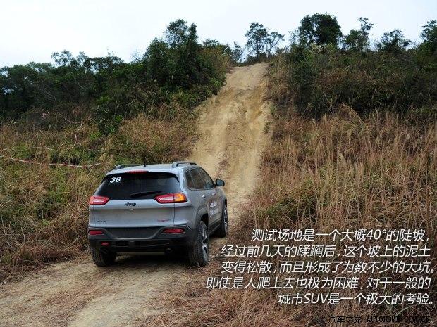 JeepJeep自由光2014款 3.2L Trailhawk