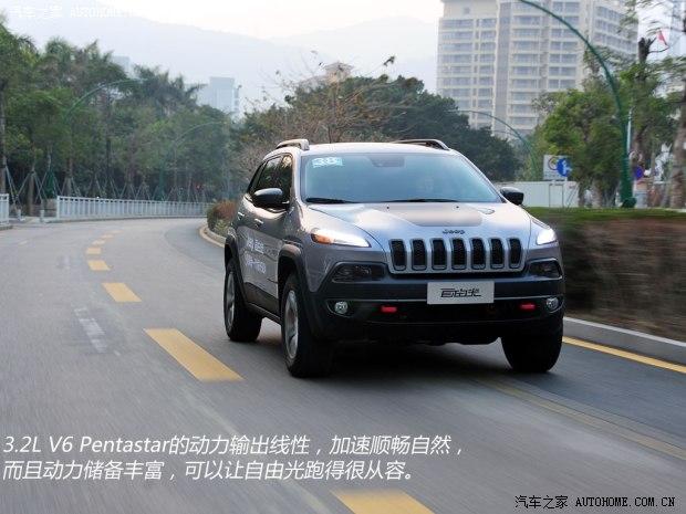 JeepJeep自由光2014款 3.2L Trailhawk