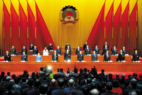 广东省政协十一届二次会议开幕 朱明国作报告
