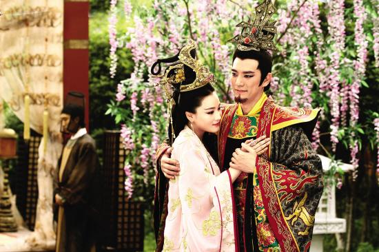 张馨予演坏女人妲己自认本色出演图