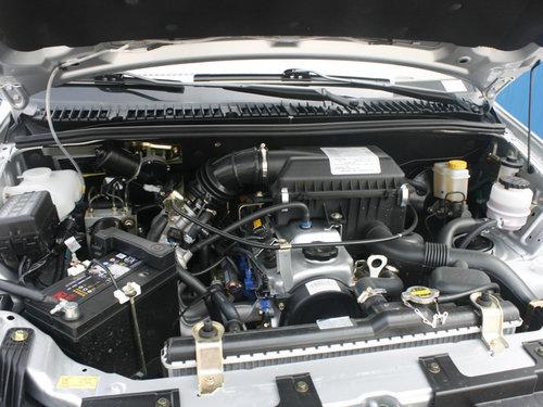 众泰t200搭载了三菱4g系列发动机,其中1.