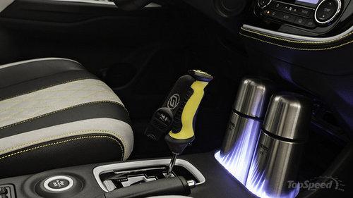 ����ŷ����SUV������ ����ɫ��/�����