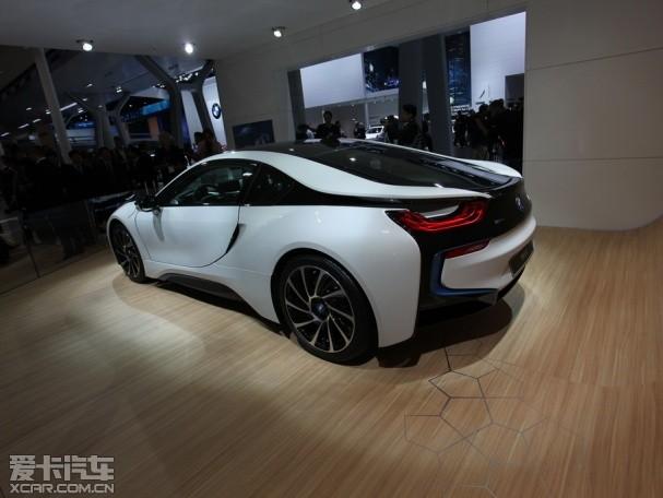 ����i8��չʵ��