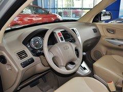 北京现代 2.0L 自动 中控台左侧