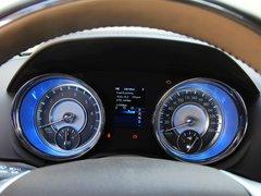 克莱斯勒(进口) 3.6L 自动 方向盘后方仪表盘