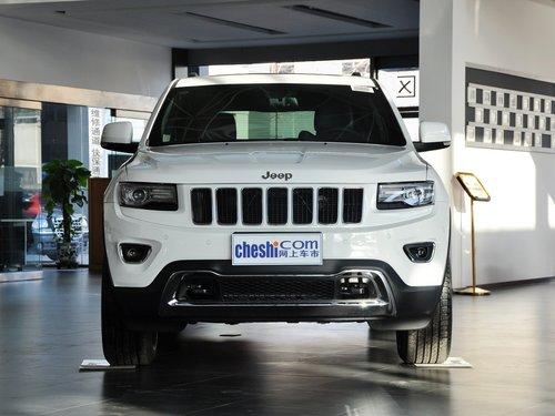 Jeep 3.0L 自动 车头正面视角