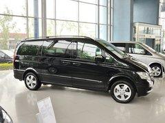 福建奔驰 3.0L 自动 车辆正右侧