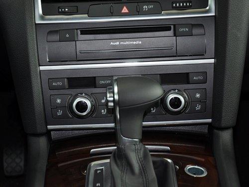 �µ�(����) 35 TFSI quattro �п�̨�·���д