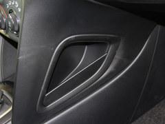 ����������ѡ�� ��������������ʵ��