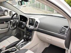 雪佛兰 2.4L 自动 中控台右侧