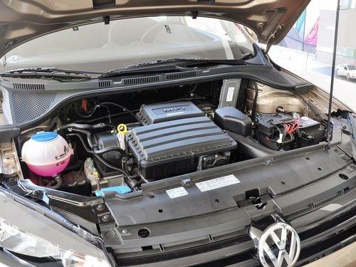 一汽-大众 1.4L 手动 发动机主体特写