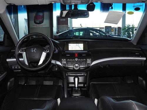 广汽本田 2.4L 自动 中控台整体