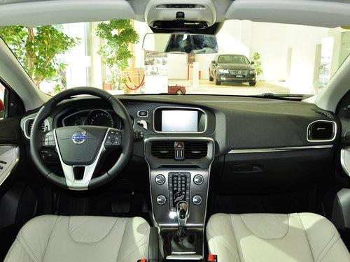 �ֶ���(����) 2.0T �Զ� �п�̨����