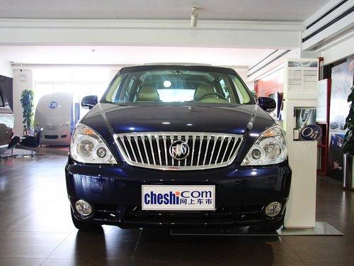 别克 2.4L 车头正面视角