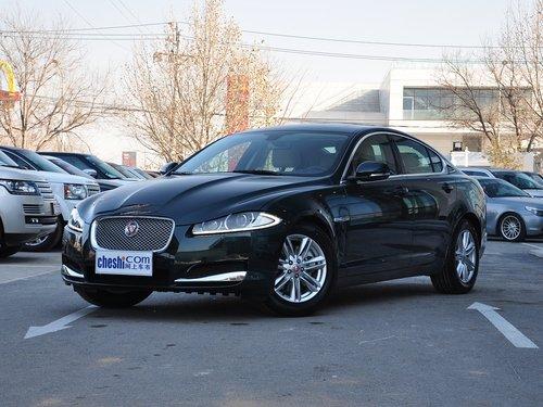 捷豹 XF 2.0T 车辆左前45度视角