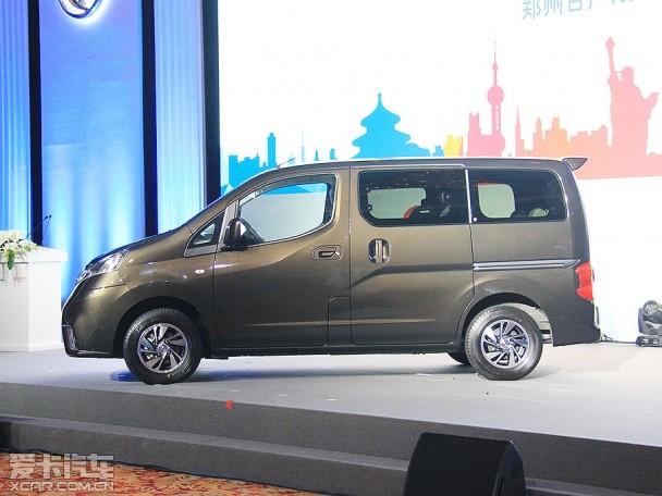 2014��NV200����