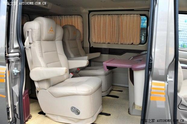 ������ͨ�������ó�������ͨV802012�� 2.5L���ư�