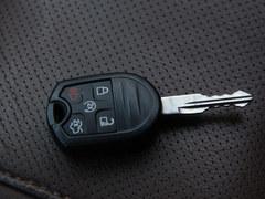 福特探险者降1.3万送礼包 少量现车在售