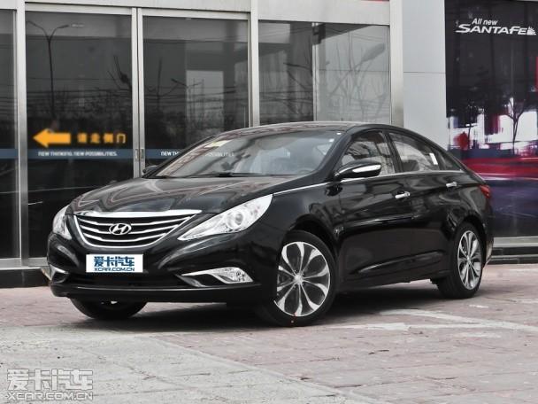 北京现代2013款索纳塔八