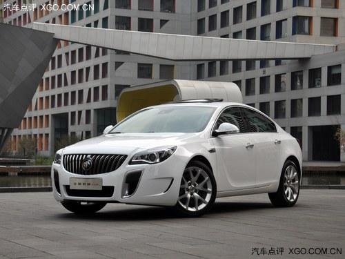 新款君威GS现金直降2万元 少量现车在售