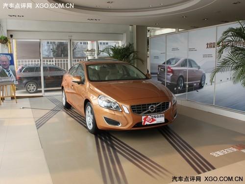 沃尔沃S60少量现车在售 贷款送购置税