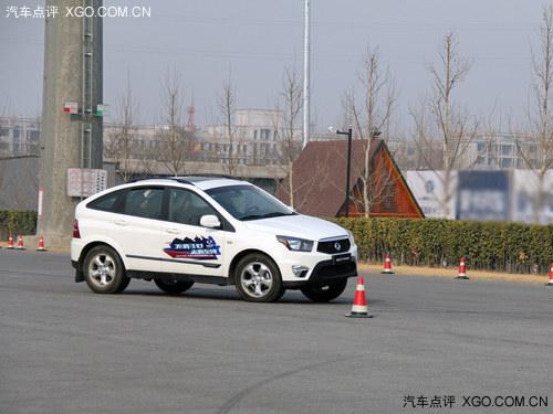 设计回归到主流路线 试驾双龙新款爱腾