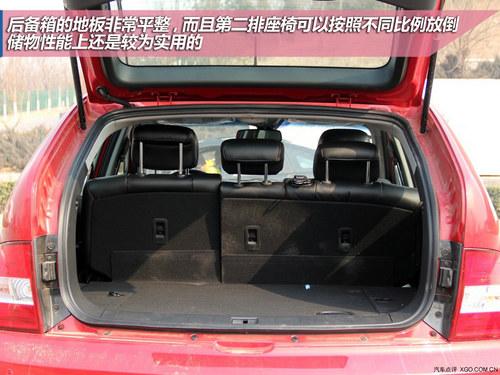 设计回归到主流路线 试驾双龙新款爱腾