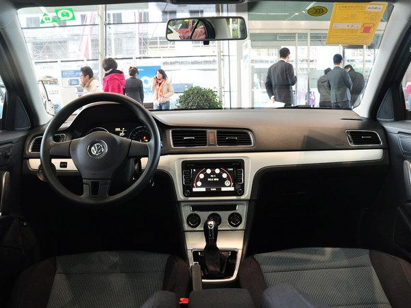 上海大众 1.4TSI DSG 中控台整体
