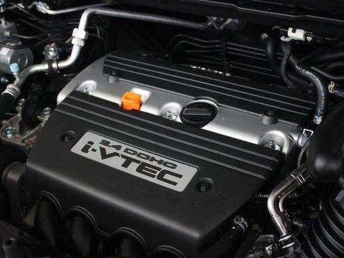 东风本田 CR-V 2.4L AT 发动机主体特写