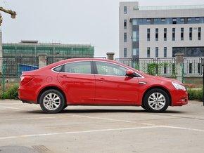 东风裕隆 1.8T 自动 车辆正右侧