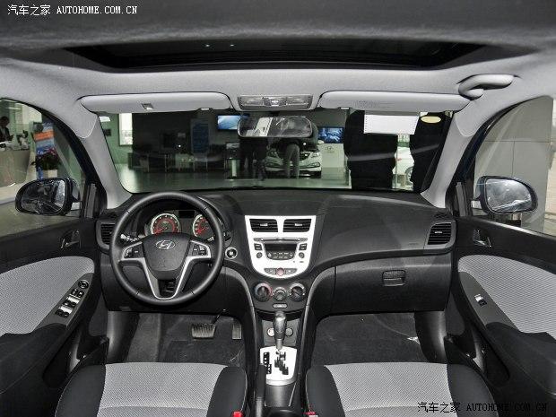 现代北京现代瑞奕2014款 1.6L 自动TOP
