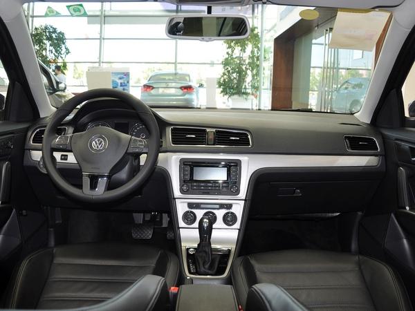 上海大众 1.4TSI DSG 中控台整体