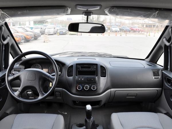 东风风行 M3 1.6L 手动 中控台整体