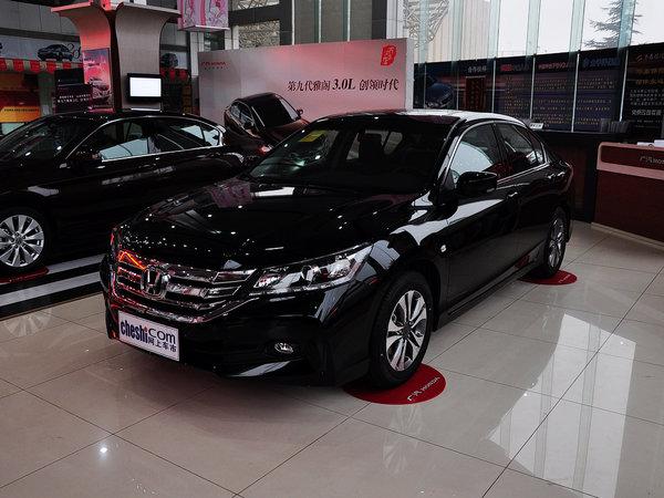 广汽本田 2.0L LX CVT 车辆左前45度视角
