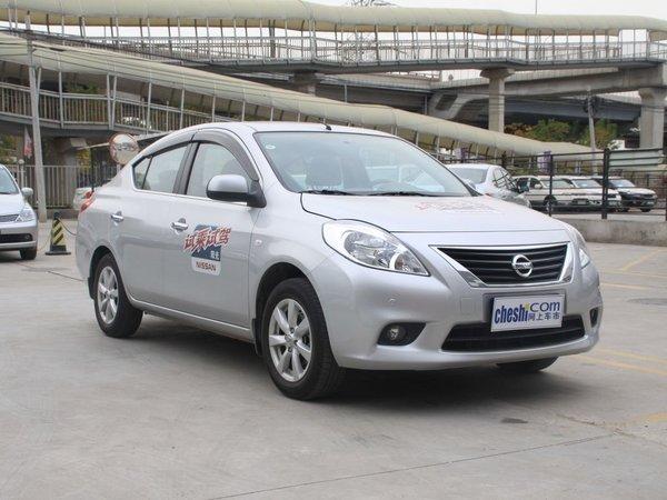 东风日产 1.5L CVT 车辆右侧45度角