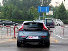 济南沃尔沃V40最高优惠2.6万 现车销售