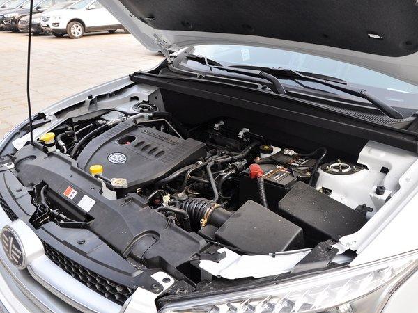 3l 自动 发动机主体特写