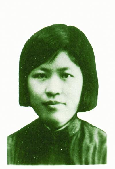 徐全直:因将分娩暂留上海被捕徐全直,湖北沔阳人.