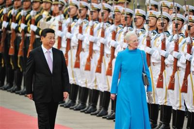 丹麦女王访华 中方将向丹赠送两只大熊猫