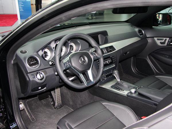 奔驰(进口) c180 1.8l 自动 中控台左侧