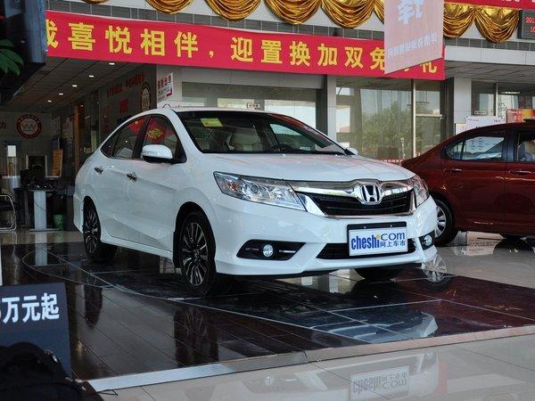 广汽本田 1.8L 自动 车辆右侧45度角