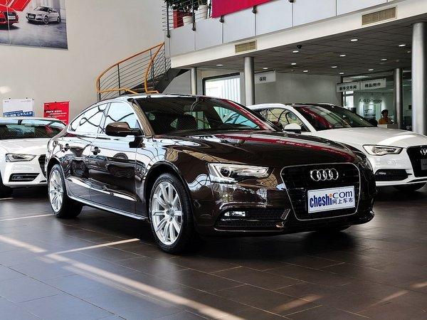 奥迪(进口) 45TFSI 2.0T CVT 车辆右侧45度角