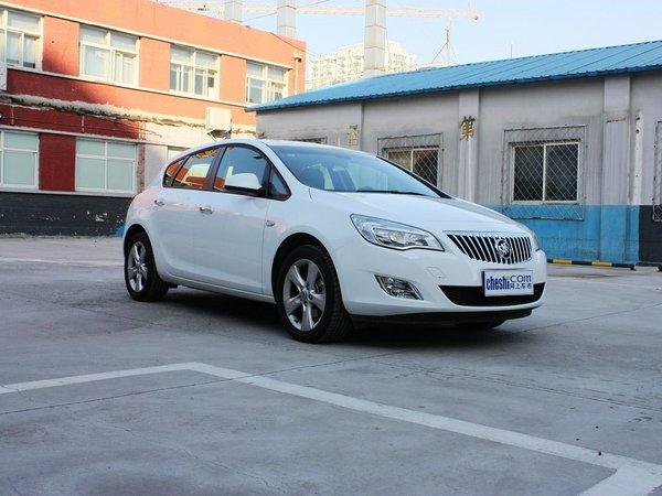 别克 XT 1.6L 自动 车辆右侧45度角