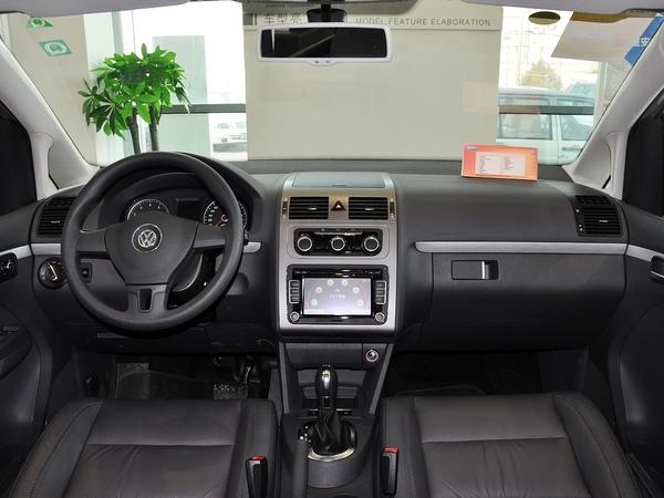 上海大众 1.4TSI 中控台整体