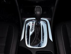 别克 1.6T 自动 挂档把手特写