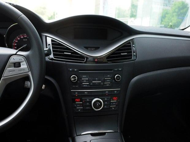 һ������ ����B70 2014�� 2.0L �Զ�������