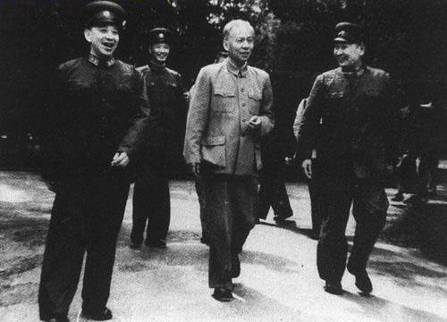 日丽,位于美丽的北京西山风景区内军事技术研究院,远离闹市,院秀楼坚